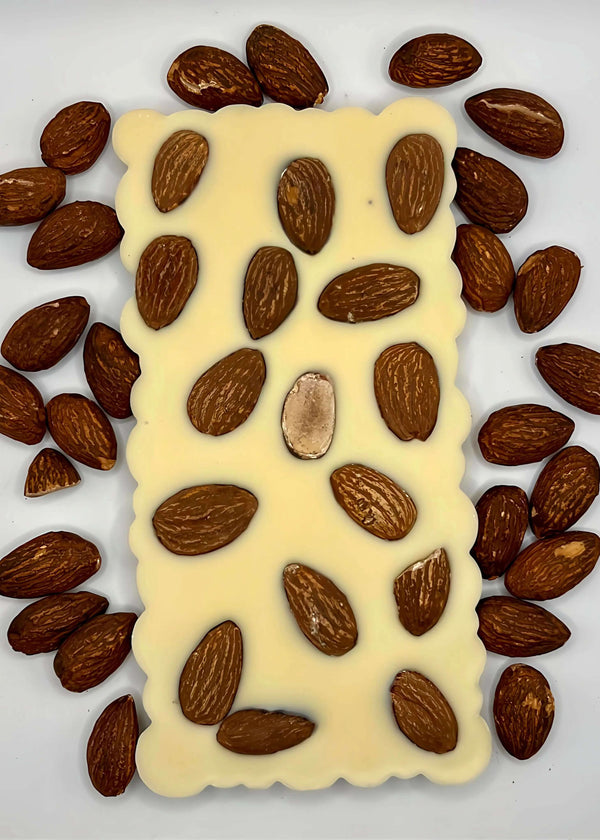 Tablette de Chocolat Blanc aux Amandes